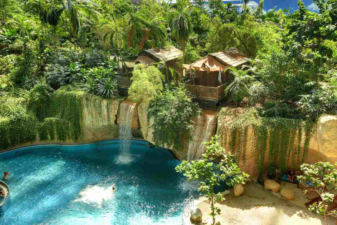 images my ideas 3/3 WC Tropical Islands Resort Wasserfall-Lodge_im_Tropical_Islands.jpg
